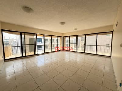 3 Bedroom Apartment for Rent in Bur Dubai, Dubai - No Commission | Near to Metro | Family Friendly