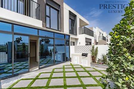 3 Bedroom Villa for Sale in Dubai South, Dubai - 2K6A7804-HDR. jpg
