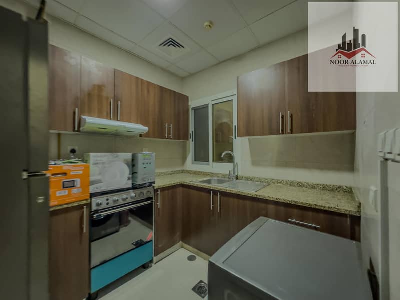 Dubai, Mirdif, opposite Mirdif City Centre, 3 bedrooms, hall, 4 bathrooms, first tenant, fully furnished with hotel furniture, large balcony, and park - Image 34