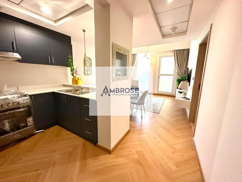 Study Room | Renovated | Furnished – pohled 5