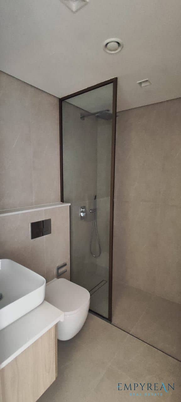 17 bd2edf3b-ee8e-4d15-94c0-0a1c642b7a4c. jpg