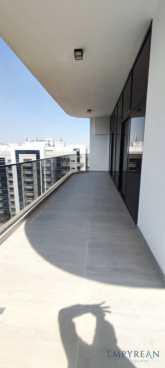 18 84752c68-4400-4a1a-9ceb-90a81b398410. jpg