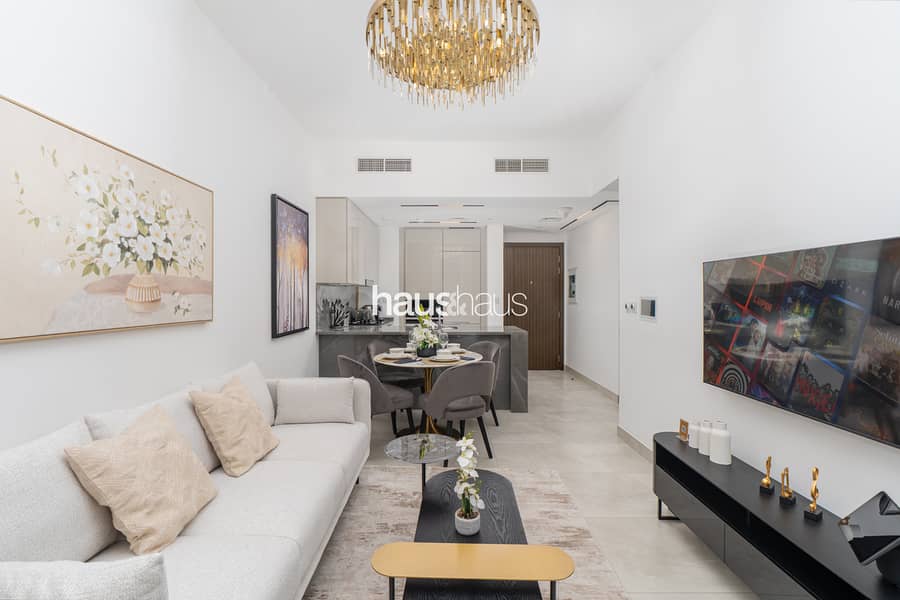 High Floor | Pool View | Hotel-style Amenities