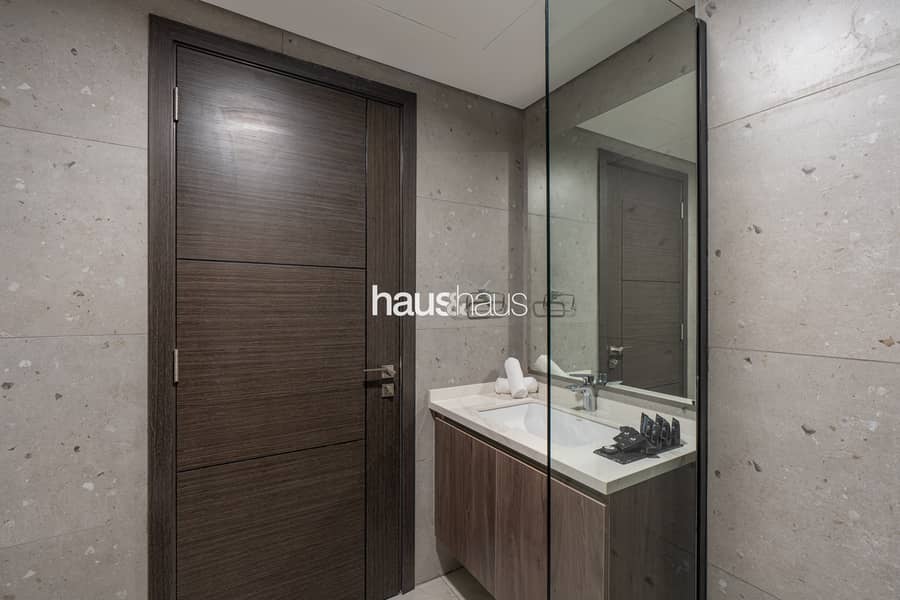 High Floor | Pool View | Hotel-style Amenities - Image 17