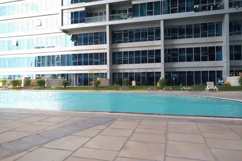 With Balcony | Higher Floor | Vacant - Image 13