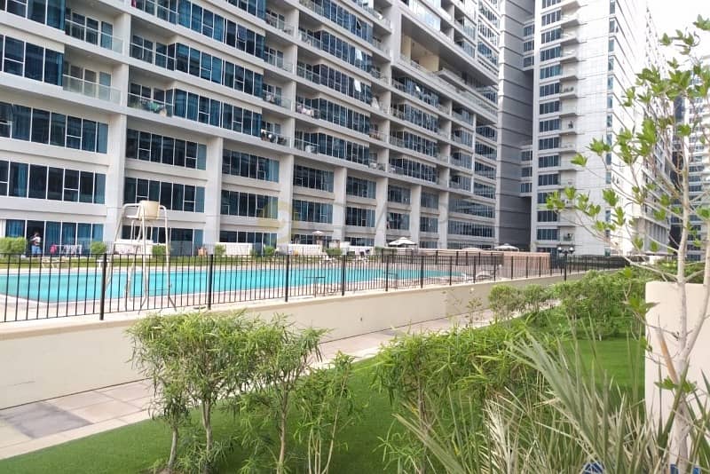 With Balcony | Higher Floor | Vacant - Image 15