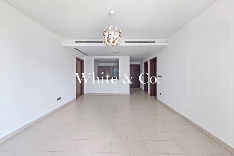 Spacious | Corner Unit | Vacant