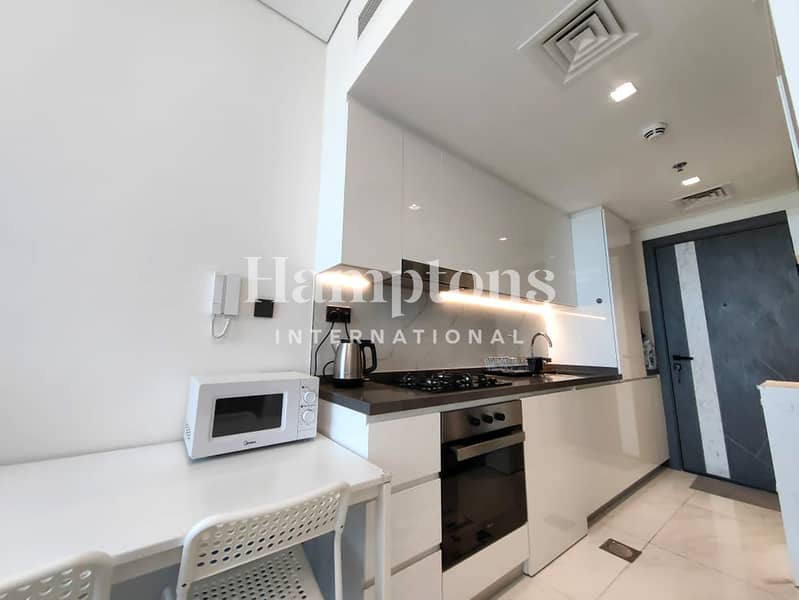 Mid Floor | Vacant October End | Furnished