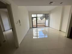 READY TO MOVE IN l BIG SIZE l lGOOD LOCATION