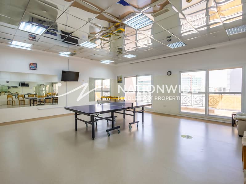 Fully Renovated Building | Spacious | Freehold - Image 6