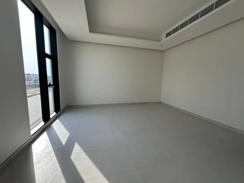 Brand-New Luxury Villa with Private Pool For Rent - Image 12