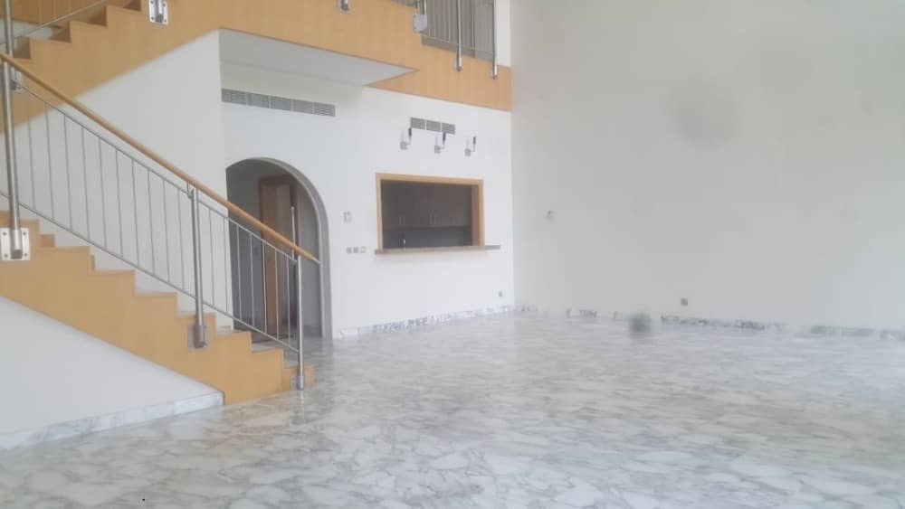 BIG Size 4Bedroom Maid Penthouse for Rent in Palm BIG Size 4Bedroom Maid Penthouse for Rent in Palm