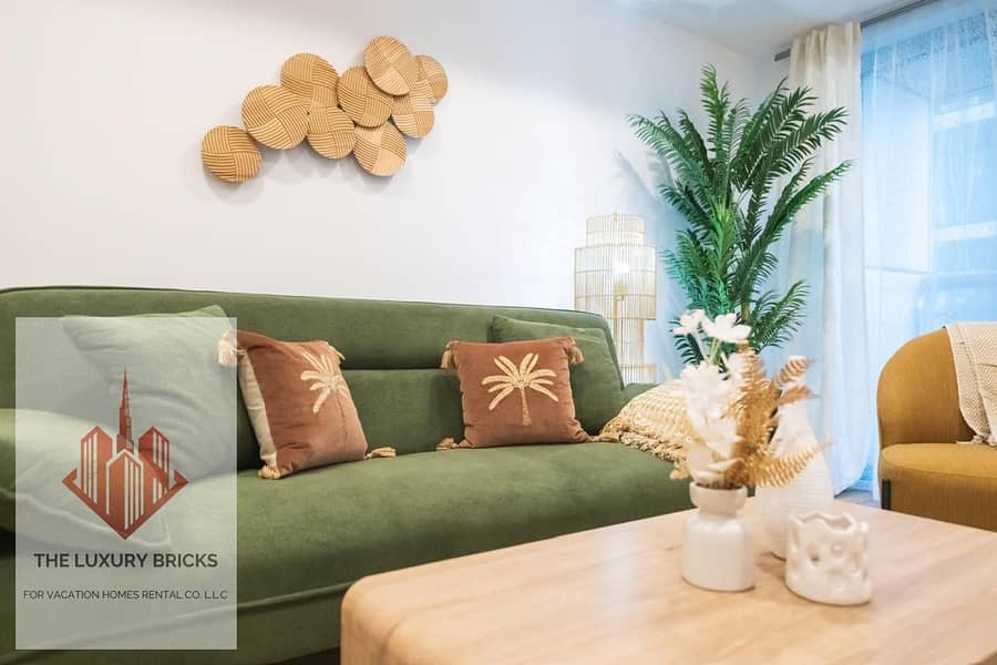 Boho-Style 2BR Apartment | Pool & Jacuzzi | Game Room | 6 people allowed