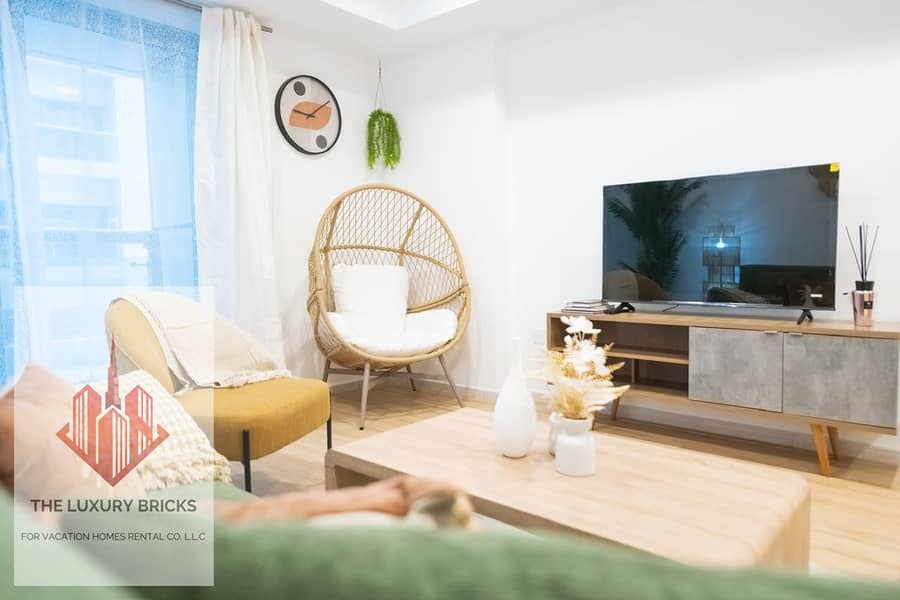 Boho-Style 2BR Apartment | Pool & Jacuzzi | Game Room | 6 people allowed - Image 12