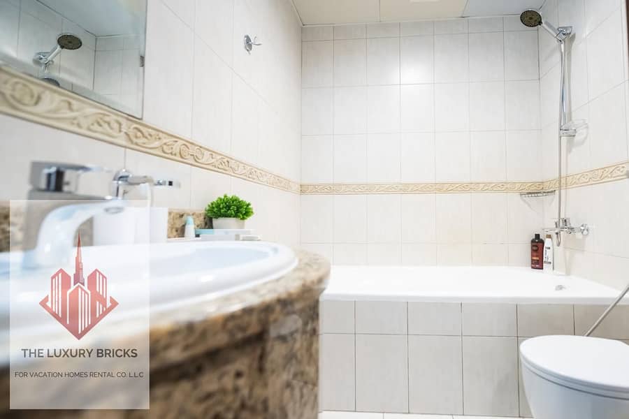 Boho-Style 2BR Apartment | Pool & Jacuzzi | Game Room | 6 people allowed - Image 23