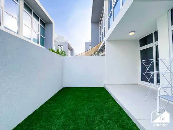 Comfy Three Bedroom Villa - Damac Hills 2 - Image 25