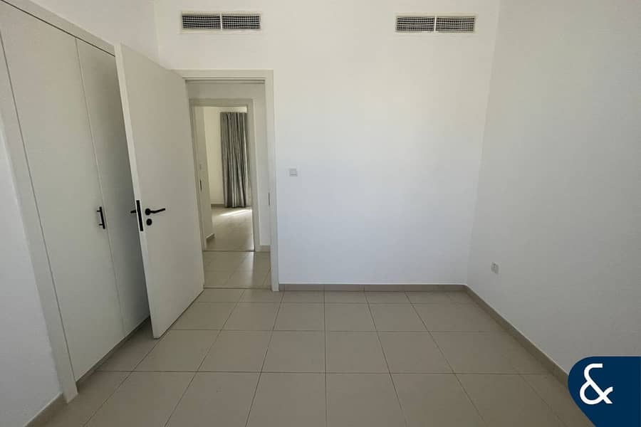 Single Row | Family Friendly | Spacious - Image 11