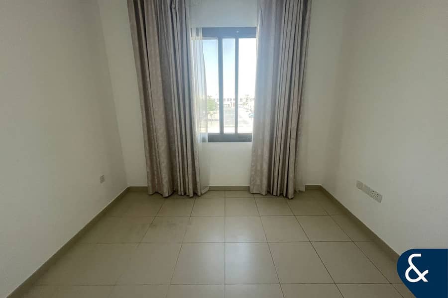 Single Row | Family Friendly | Spacious - Image 12