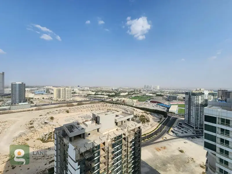 Furnished | Ready to Move In | High Floor