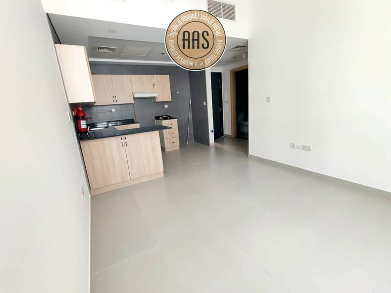 Easy access to metro 1bhk available for rent with all amenities