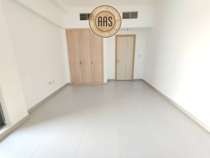 Easy access to metro 1bhk available for rent with all amenities - Image 9