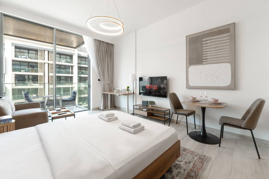 MONTHLY RENTAL | STUDIO | ROOFTOP POOL