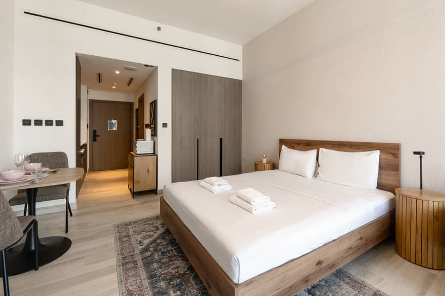 MONTHLY RENTAL | STUDIO | ROOFTOP POOL - Image 6