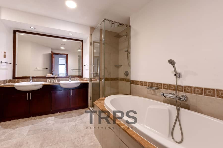 24 Fairmont The Residence North 753 2BR-33. jpg