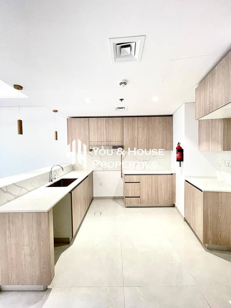 Brand New 2 Bed I Modern Design I Live the Dream - Image 4