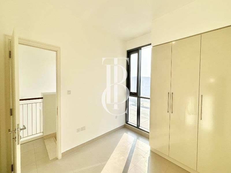 Largest Layout | Vacant |4bed +Maid - Image 11