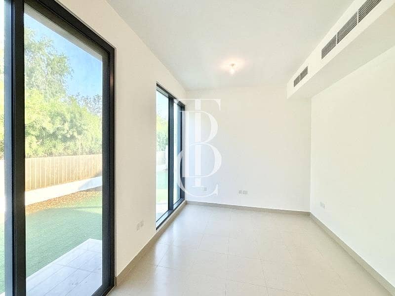 Largest Layout | Vacant |4bed +Maid - Image 15