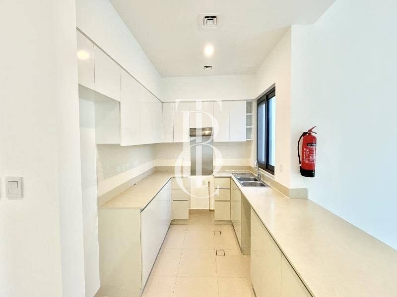 Largest Layout | Vacant |4bed +Maid - Image 17