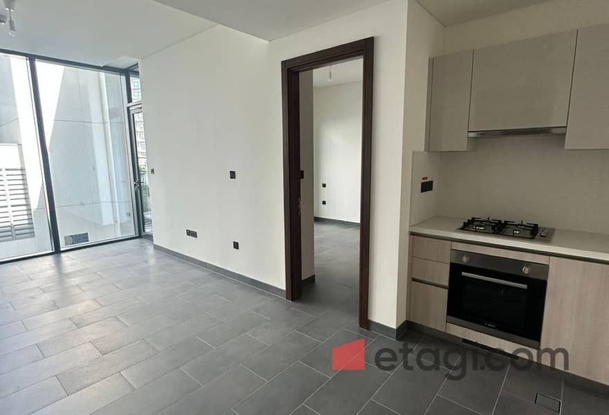 Brand New | Luxury Living | Ready to Move in - Image 7