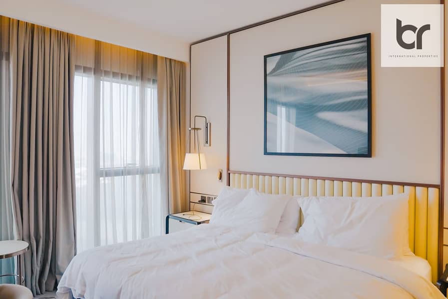 Motivated I Burj Khalifa View I Sea View - Image 8