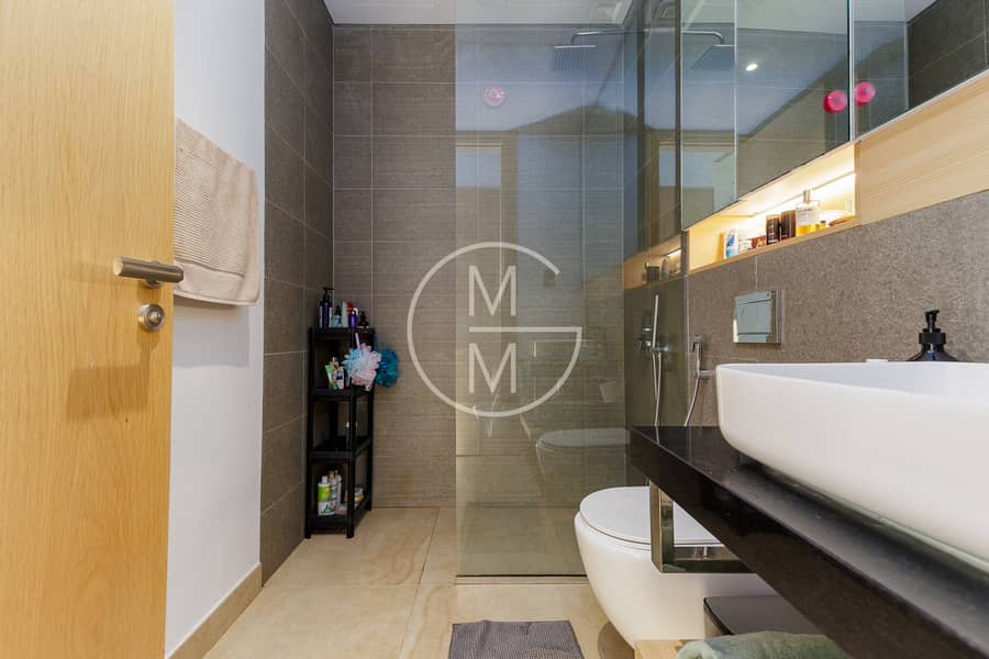 Unfurnished | Vacant Now | Sunset View