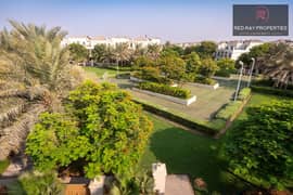 فیلا في قرية الحمراء 4 غرف 3800000 درهم - 13052720