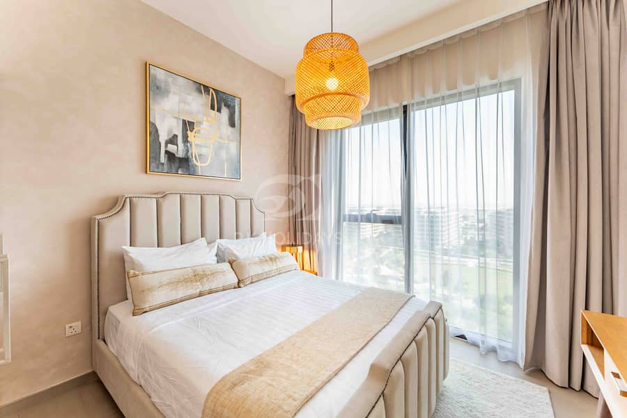 Luxury | Highly Upgraded | Fully Furnished - Image 27