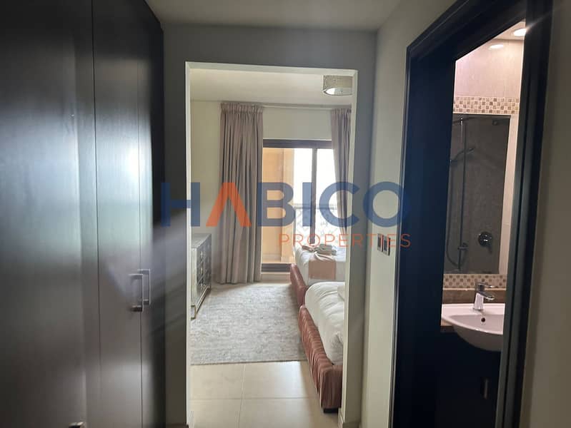 Prime Palm Jumeirah Living | Furnished | Spacious Layout - Image 8