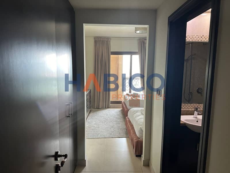 Prime Palm Jumeirah Living | Furnished | Spacious Layout - Image 9
