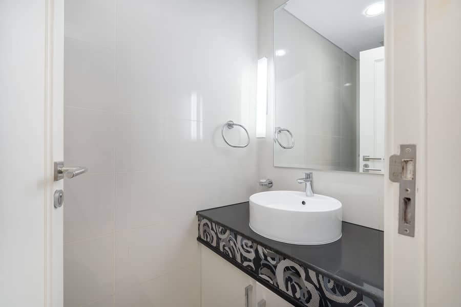 15 GCS03324-Edit. jpg