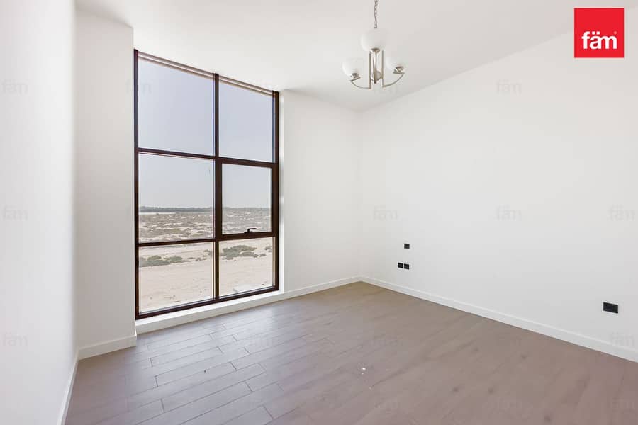 Single Row | With Landscaping | Near Kent College - Image 14