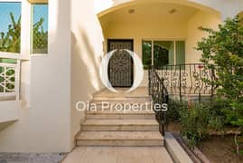 Luxurious 6BHK | Spacious Villa | Prime Location