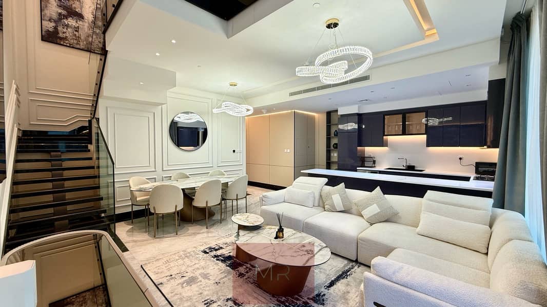 DUPLEX | Brand New Luxurious | Private Jacuzzi & Burj Khalifa View - Image 8