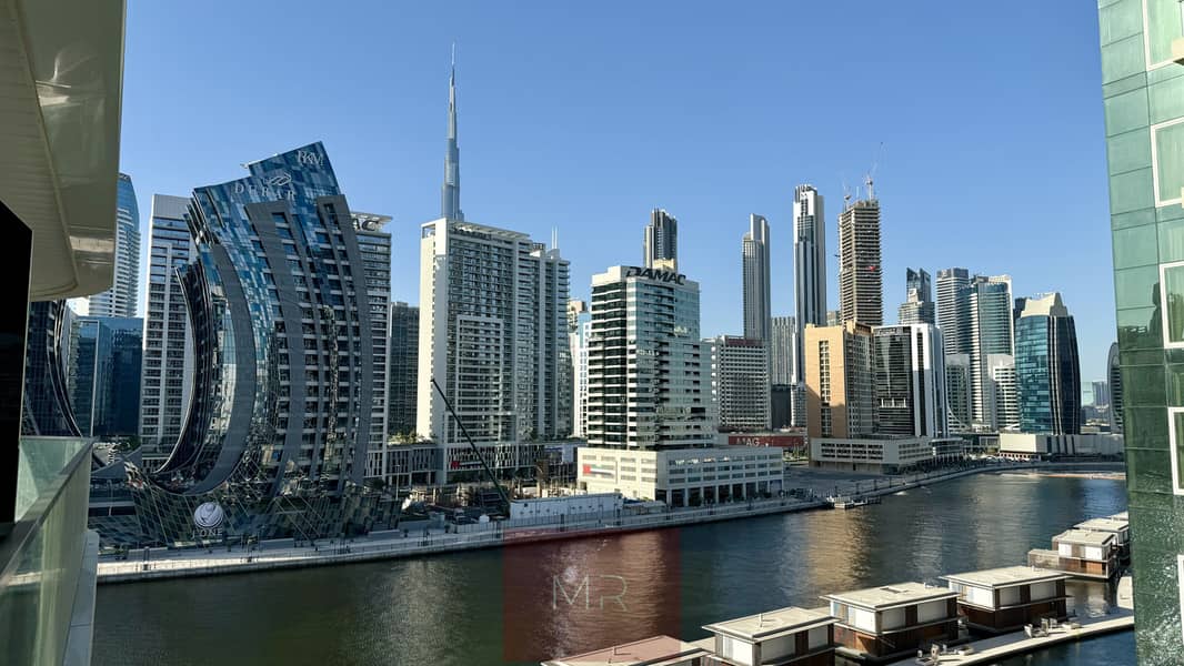 DUPLEX | Brand New Luxurious | Private Jacuzzi & Burj Khalifa View - Image 21