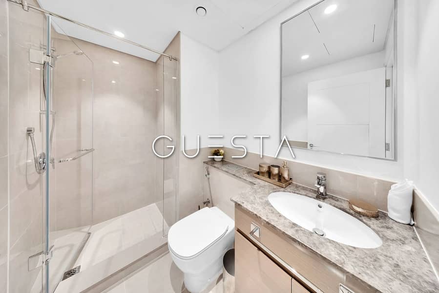 Fountain View | High Floor | All Bills incl - Image 24