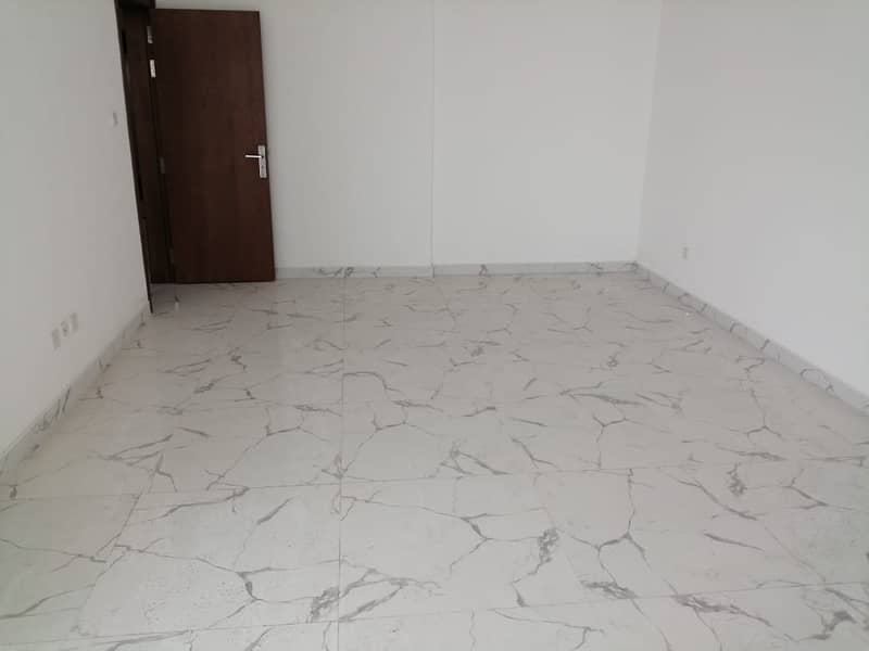 1BHK flat with balcony for rent in Oasis Tower