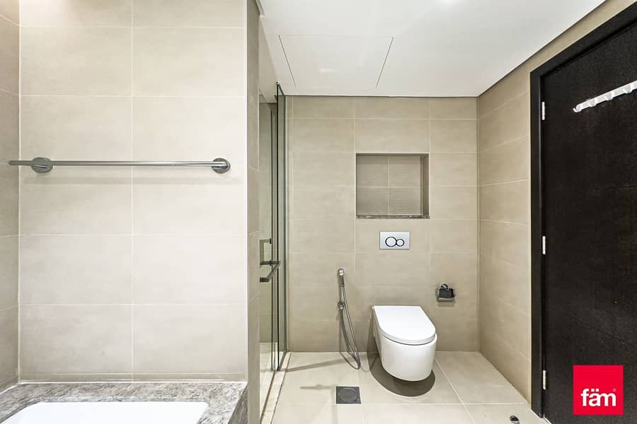 Large Layout | Full Creek & Burj View | High Floor - Image 8