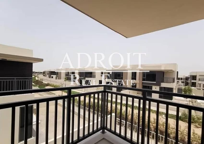 Brand New | End Unit Brand New | End Unit