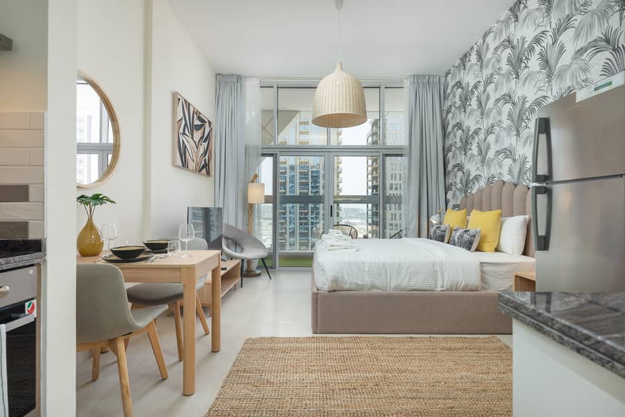 Stylish Studio In Star of Azizi