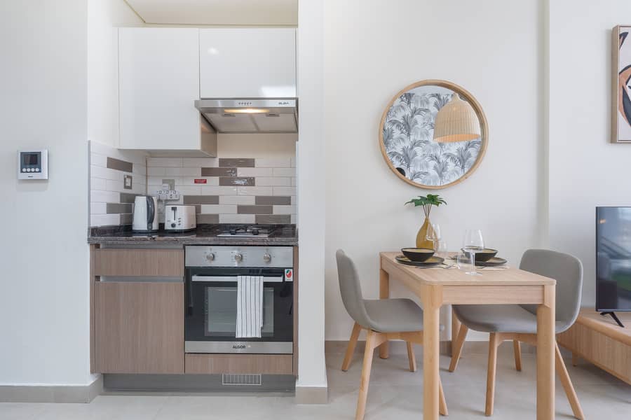 Stylish Studio In Star of Azizi